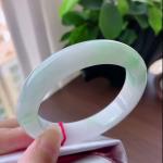 飘绿正圈手镯